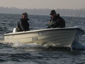 Wolfgang und Martin in ihrem Boot