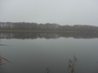 der See ist spiegelglatt